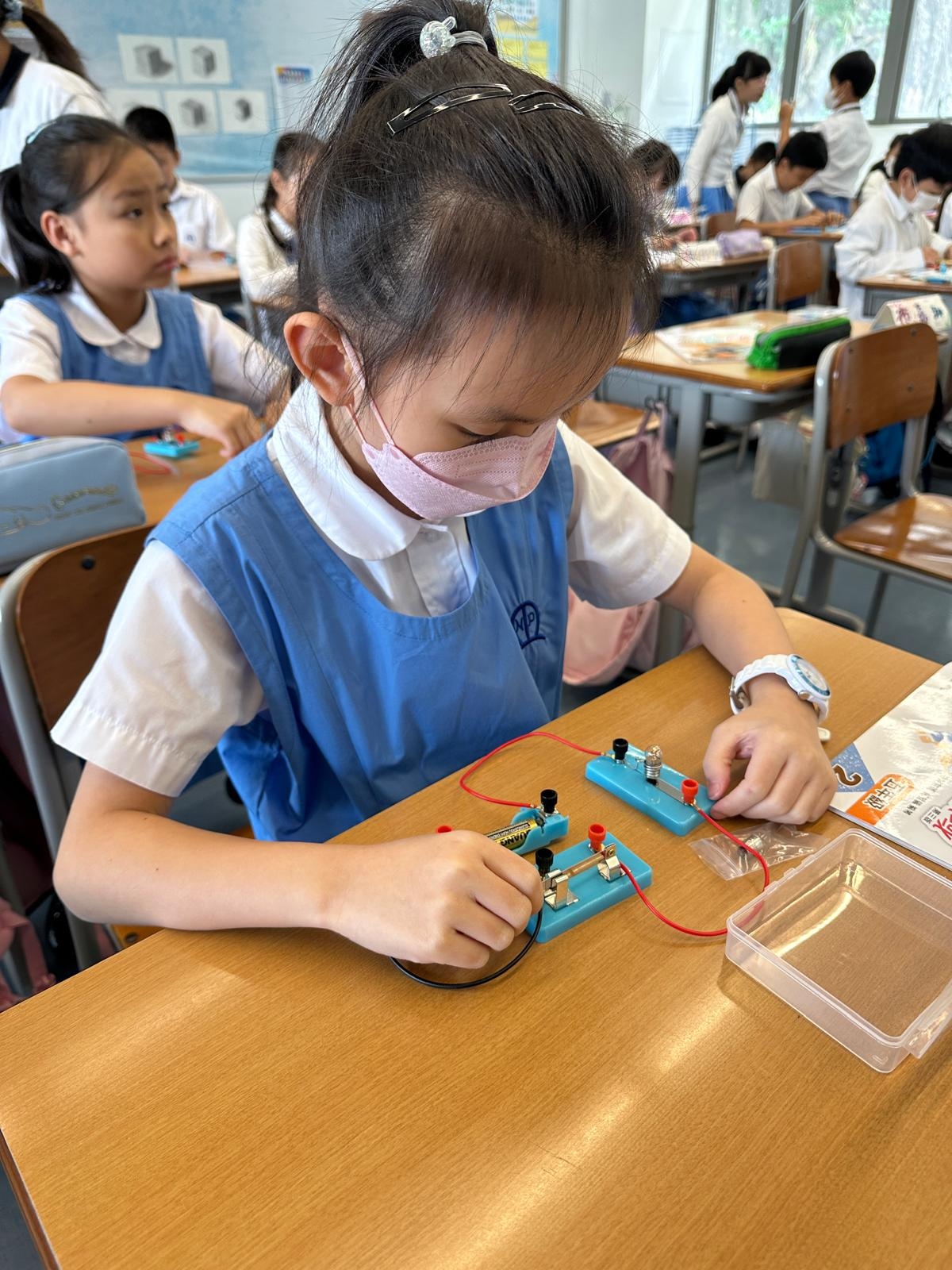 本頁圖片/檔案 - P5STEM_01