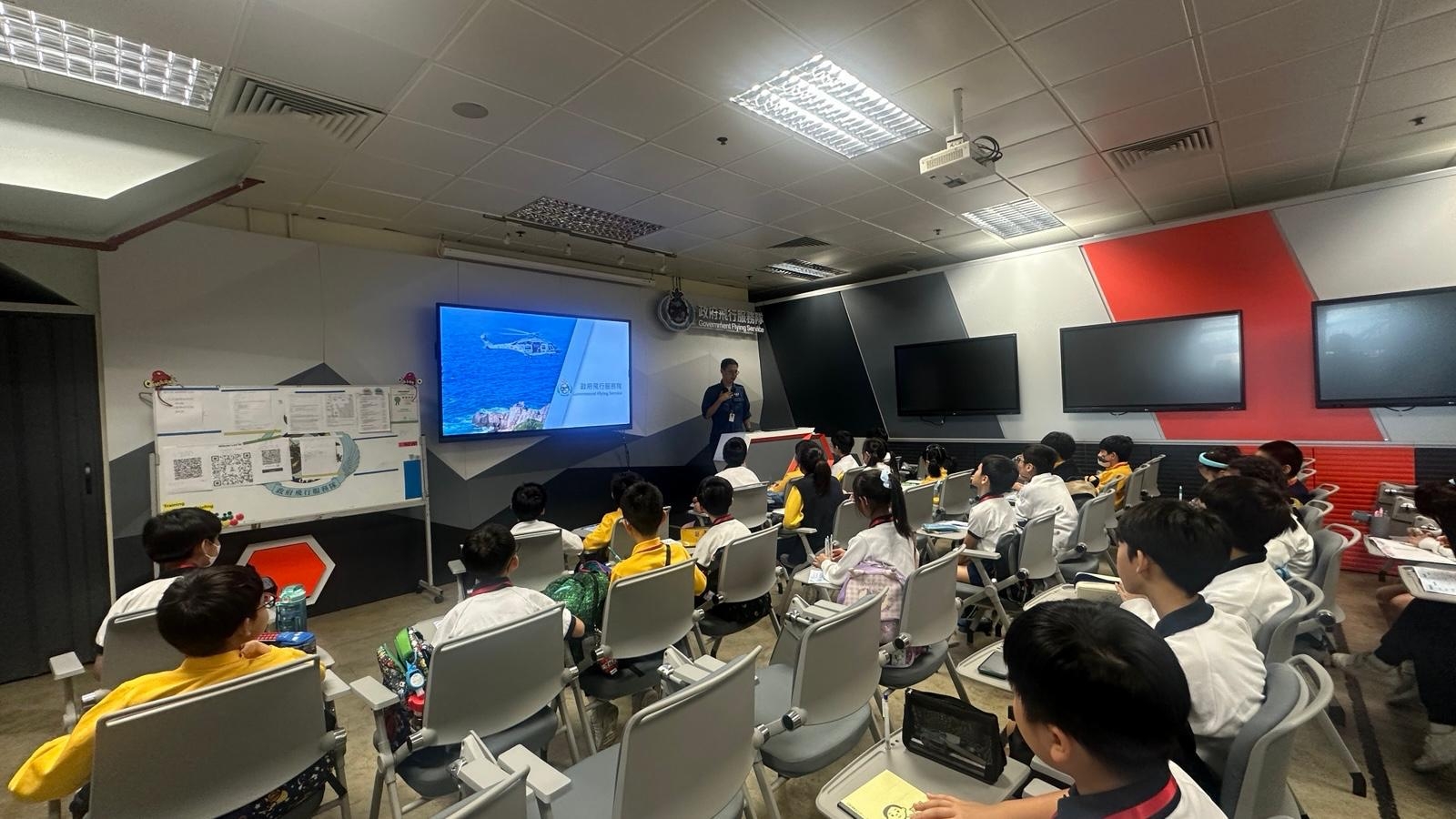 本頁圖片/檔案 - 03