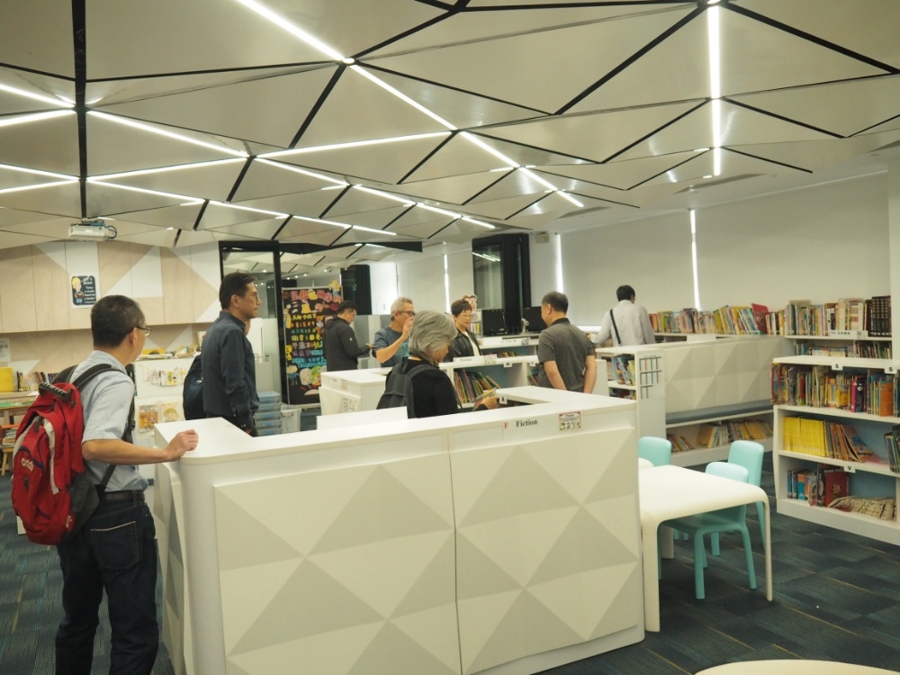 本頁圖片/檔案 - PB139387